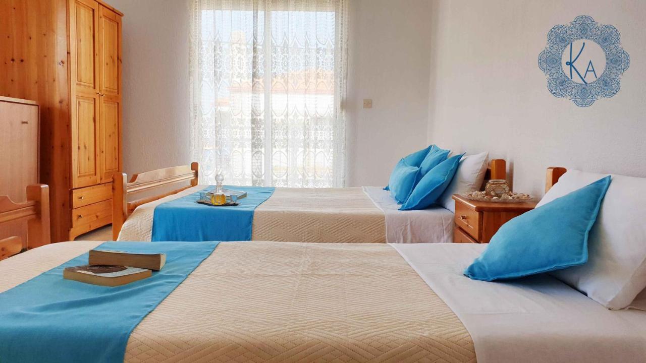 Katerina Rodon Apartments Nea Roda Bagian luar foto